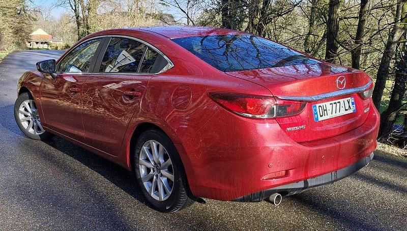 Gebraucht Mazda 6 Center-Line 150 PS (110 kW) 2014 Rot Limousine