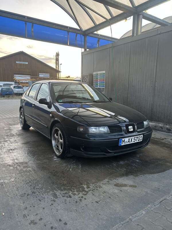 Gebraucht 2001 Seat Leon Limousine | 2.099 € (Etwas zu teuer) - Bild 1/4