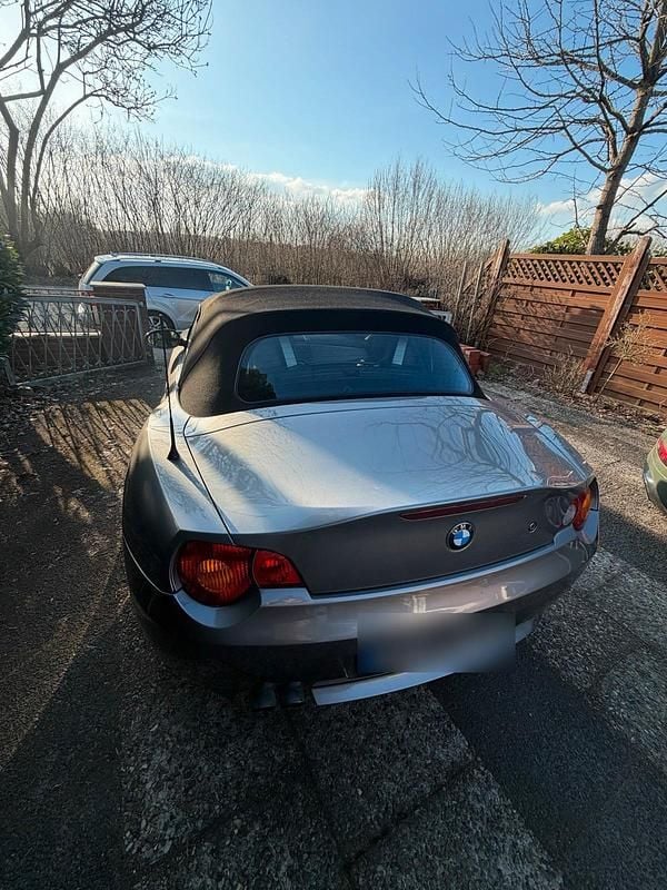 Gebraucht BMW Z4 192 PS (141 kW) 2003 Grau Cabrio