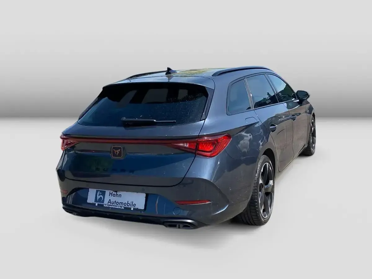 Usata Cupra Leon 150 CV (110 kW) 2024 Grigio Station wagon