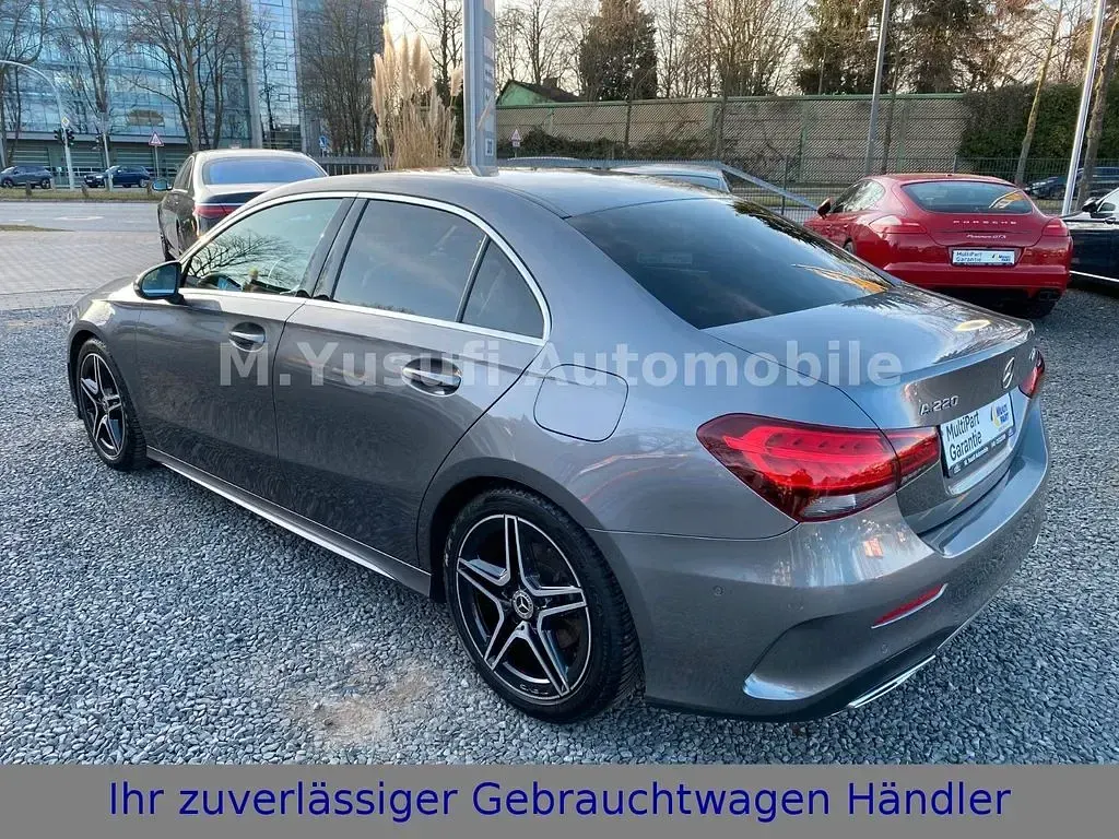 Gebraucht Mercedes A220 AMG line 190 PS (139 kW) 2020 Grau Limousine