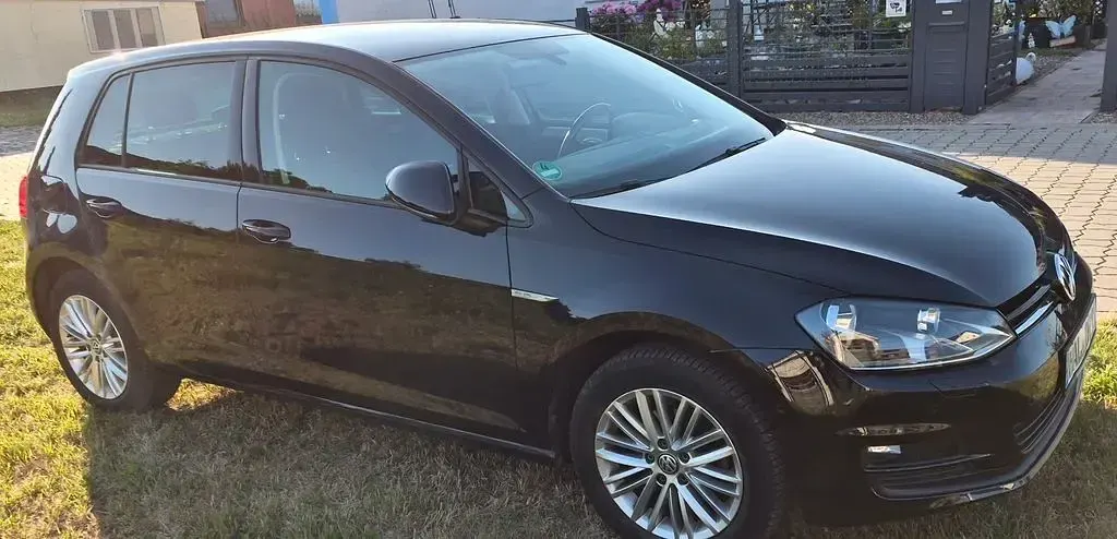 Gebraucht VW Golf VII Cup 86 PS (63 kW) 2014 Schwarz Limousine