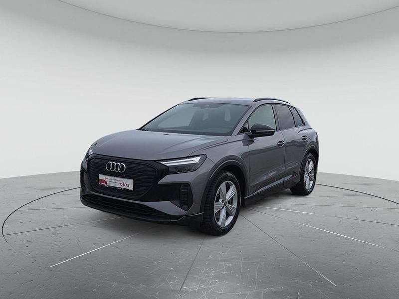 Gebraucht Audi Q4 e-tron S-Line 150 kW (204 PS) 2022 Taifungrau metallic SUV