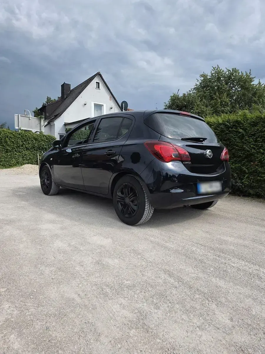 Gebraucht Opel Corsa 90 PS (66 kW) 2017 Schwarz Kleinwagen