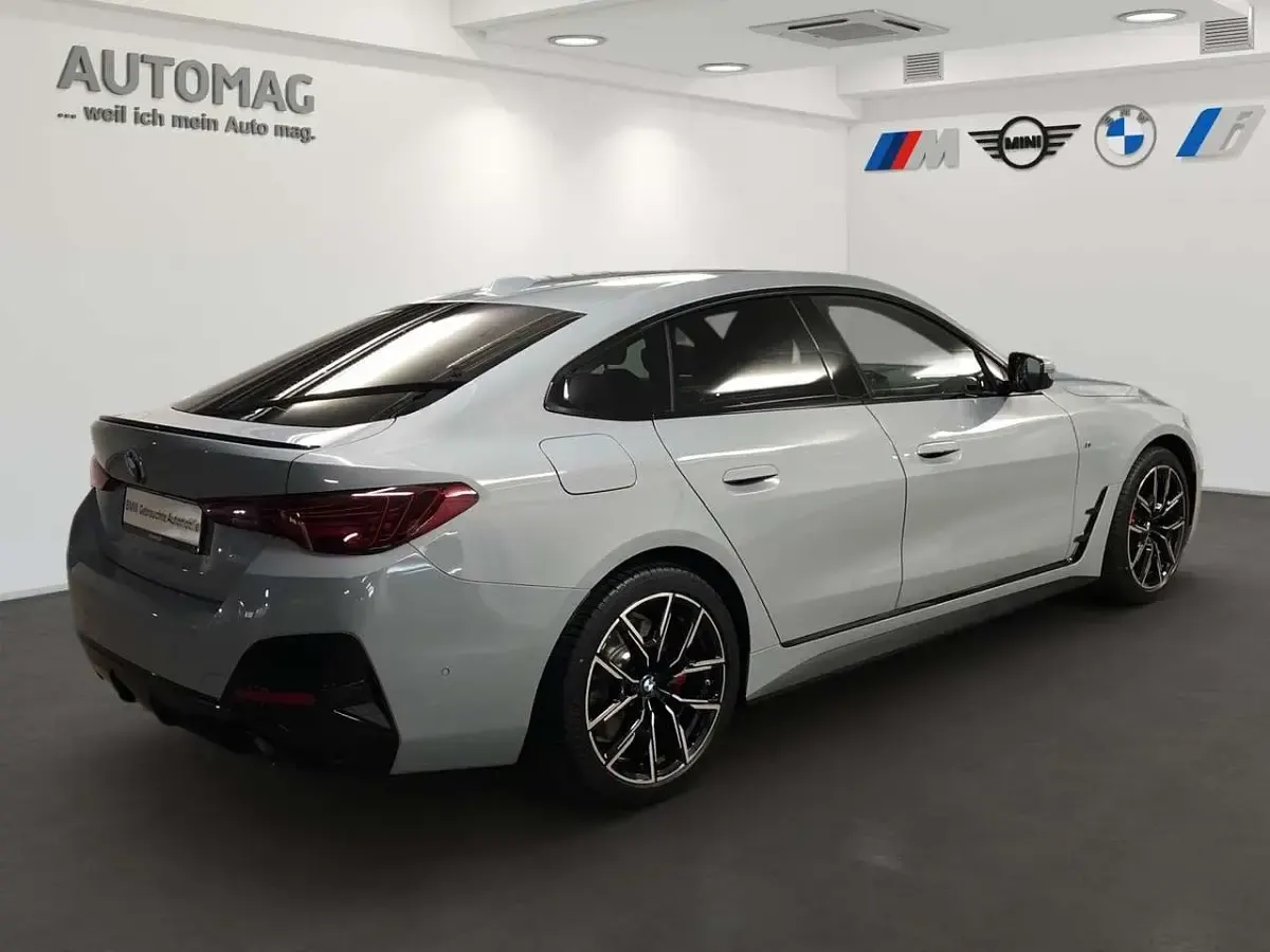Gebraucht BMW 430 M Sport 245 PS (180 kW) 2024 Grau Coupé
