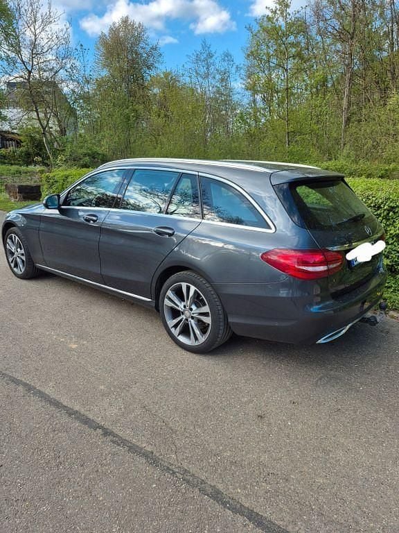 Second-hand Mercedes E250 204 CP (150 kW) 2016 Gri Berlinǎ