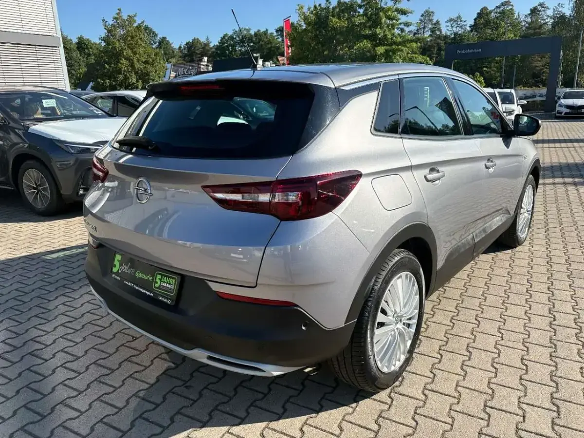 Gebraucht Opel Grandland X Innovation 131 PS (96 kW) 2020 Grau SUV