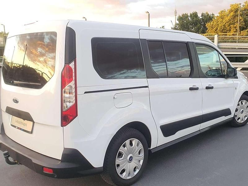 Second-hand Ford Transit Connect 101 CP (74 kW) 2019 Alb Monovolum
