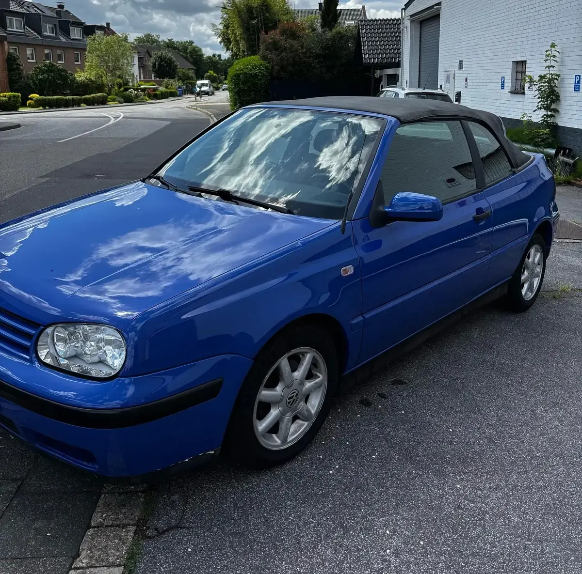 Gebraucht VW Golf 75 PS (55 kW) 1999 Blau Cabrio