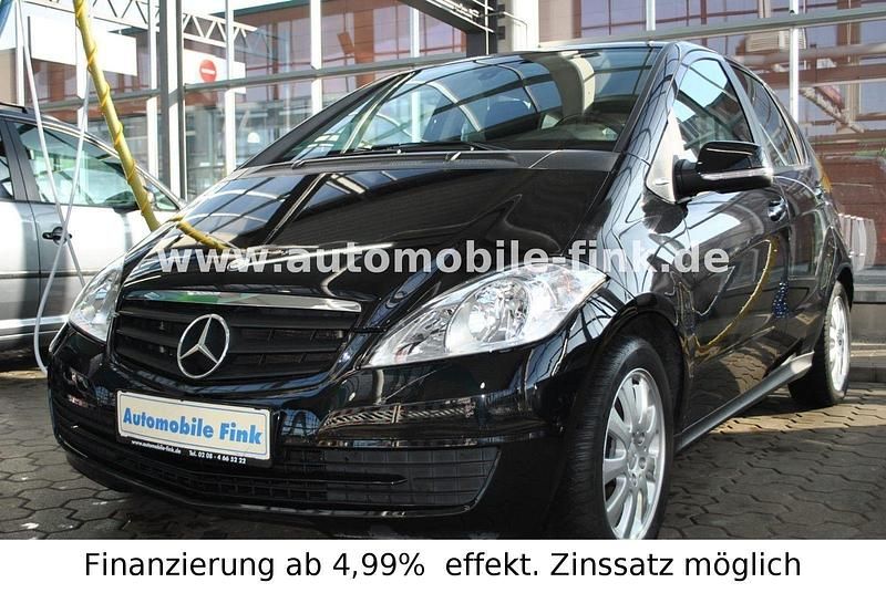 Gebraucht Mercedes A160 95 PS (69 kW) 2010 Schwarz Kleinwagen