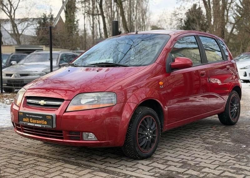 Gebraucht Chevrolet Kalos 94 PS (69 kW) 2005 Rot Limousine