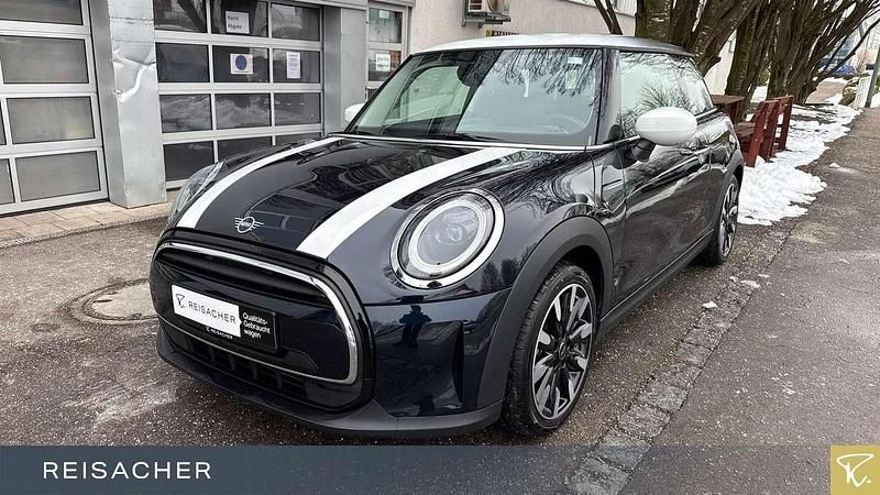 Mini yours enigmatic black met Gebraucht 2024 Mini Cooper Coupé Classic Coupé | 25.749 € - Bild 1/4