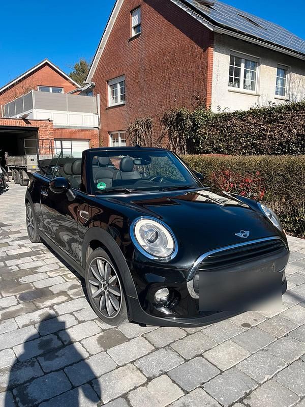 Gebraucht Mini One Cabriolet 101 PS (74 kW) 2016 Schwarz Cabrio
