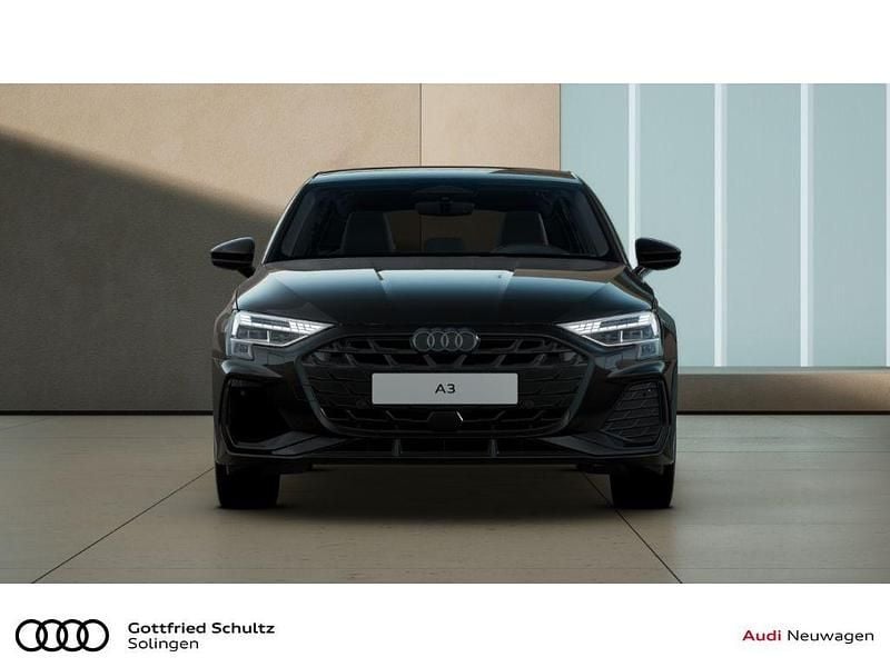 Neu Audi A3 S-Line 272 PS (200 kW) 2026 Schwarz Limousine
