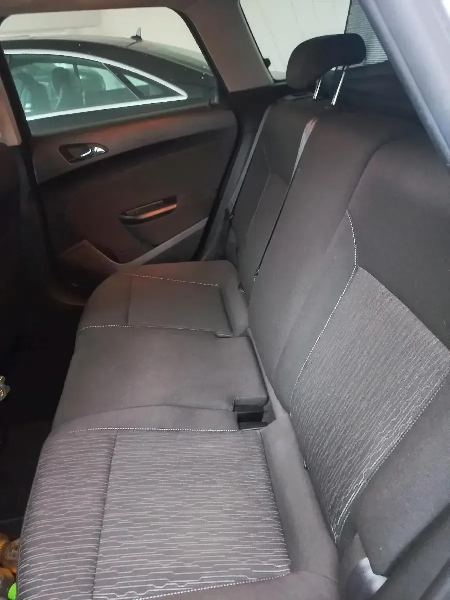 Gebraucht Opel Astra 136 PS (100 kW) 2015 Silber Kombi