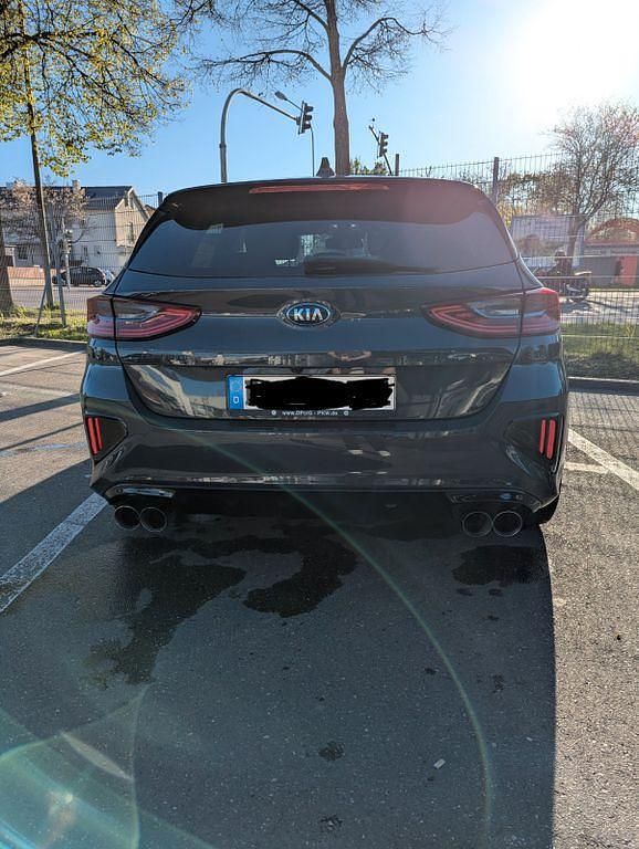 Gebraucht Kia Ceed GT GT 204 PS (150 kW) 2019 Grau Limousine