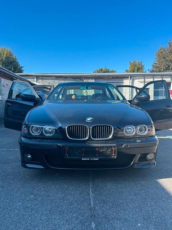 Schwarz Gebraucht 1997 BMW 528 Limousine | 5.800 € - Bild 1/4
