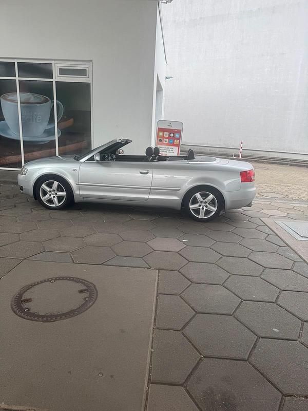 Silber Gebraucht 2002 Audi A4 Cabriolet Cabrio | 3.600 € (Fairer Preis) - Bild 1/3