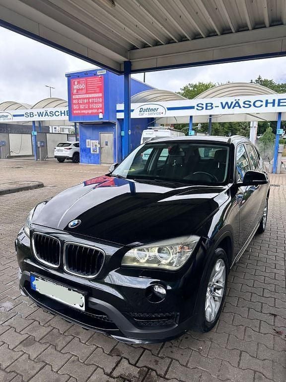 Schwarz Gebraucht 2014 BMW X1 SUV | 8.700 € (Guter Preis) - Bild 1/4