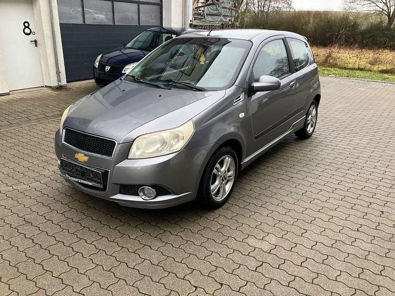 Gebraucht Chevrolet Aveo LT 101 PS (74 kW) 2009 Grau Limousine