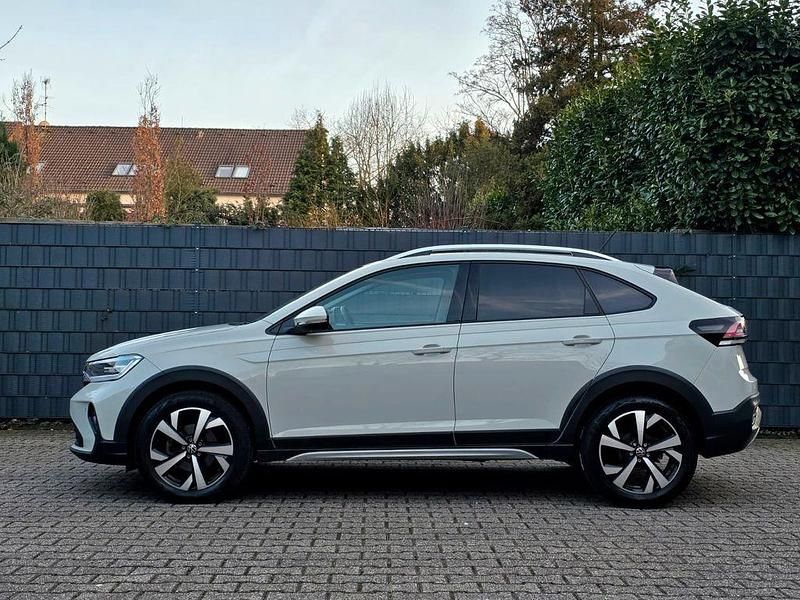 Gebraucht VW Taigo Style 110 PS (80 kW) 2022 Grau SUV