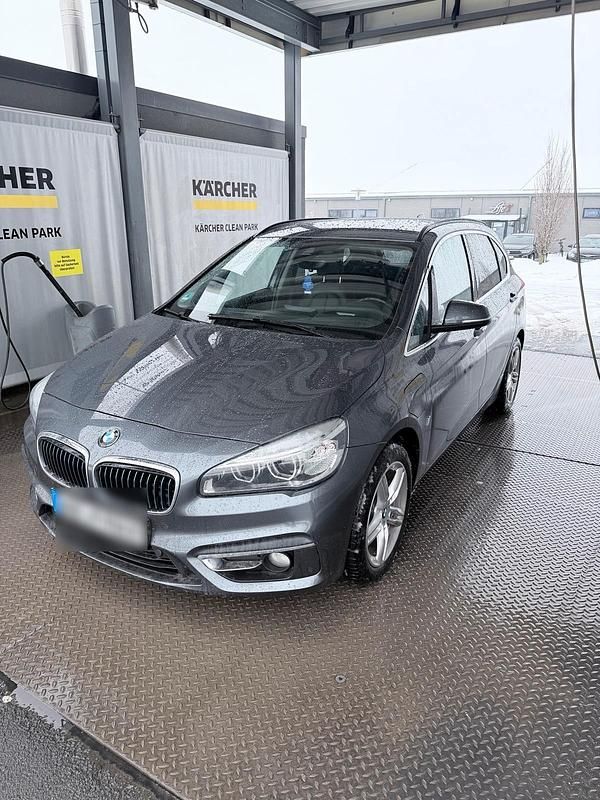 Gebraucht BMW 225 Active Tourer 224 PS (164 kW) 2017 Grau Van / Kleinbus