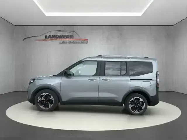 Gebraucht Ford Tourneo Courier Active 125 PS (91 kW) 2025 Silber Van / Kleinbus