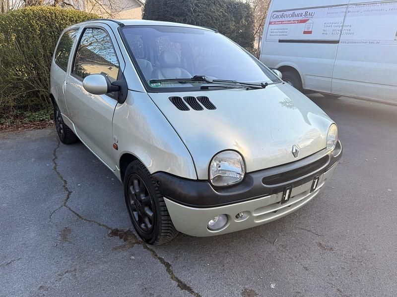 Gebraucht Renault Twingo Initiale Paris 60 PS (44 kW) 2000 Silber Kleinwagen