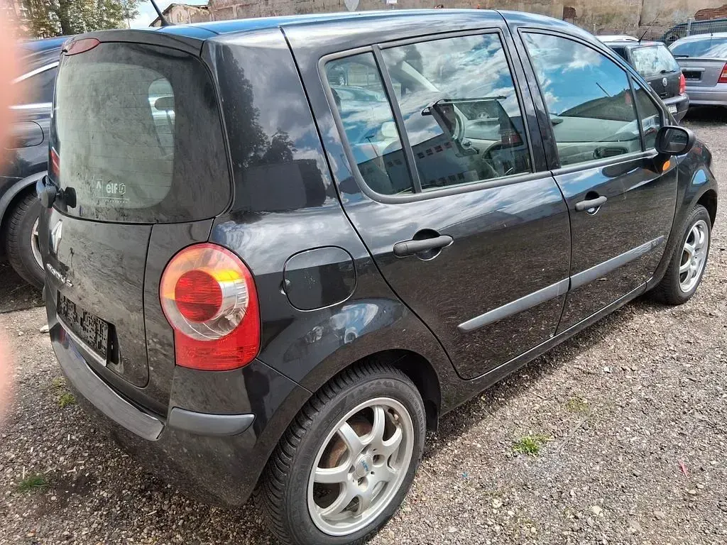 Gebraucht Renault Modus 75 PS (55 kW) 2005 Schwarz Van / Kleinbus