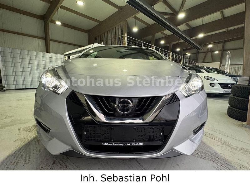 Gebraucht Nissan Micra Acenta 90 PS (66 kW) 2018 Silber Kleinwagen
