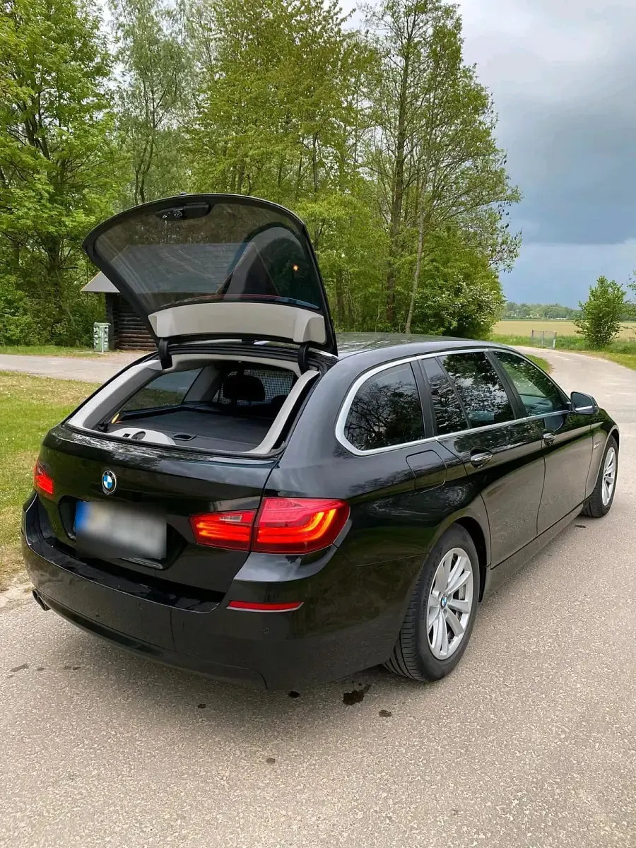 Używany BMW 520 190 KM (139 kW) 2016 Czarny Kombi