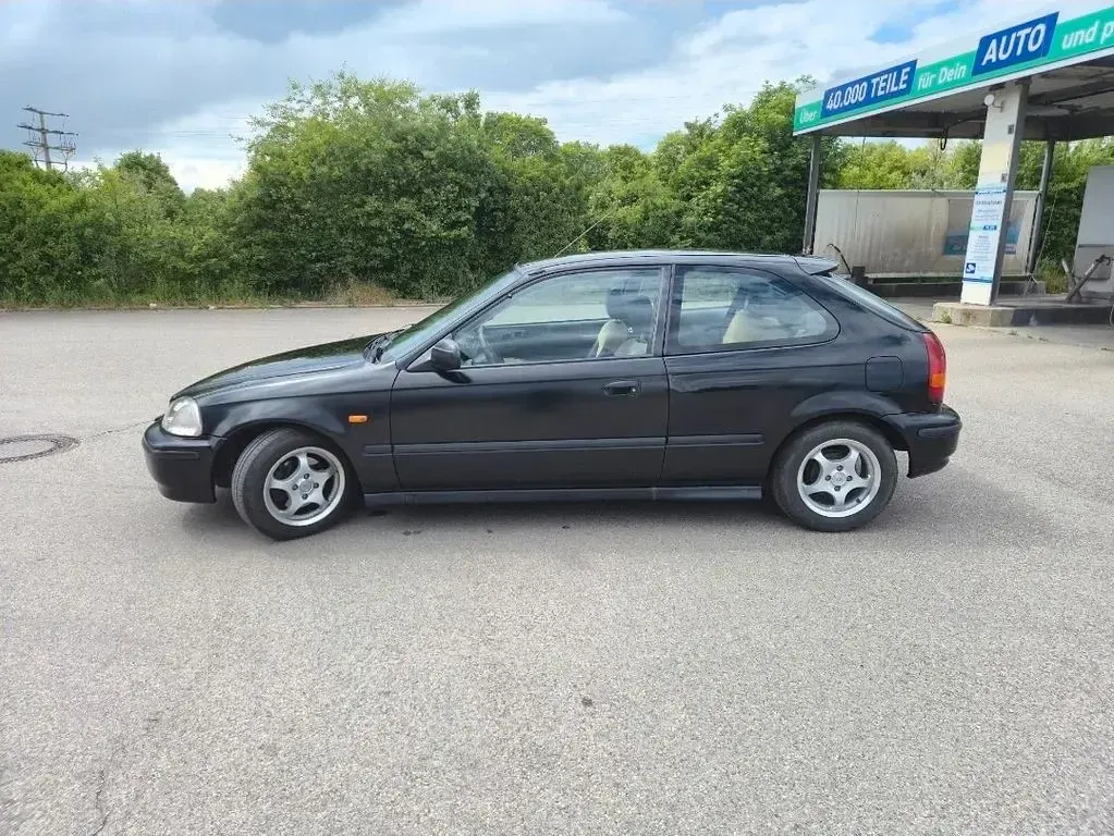 Gebraucht Honda Civic S 90 PS (66 kW) 1999 Schwarz Limousine