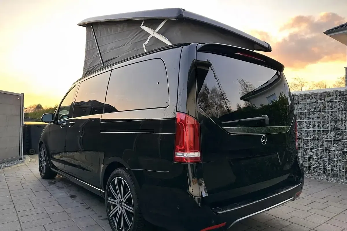 Gebraucht Mercedes V250 Marco Polo 190 PS (139 kW) 2018 Schwarz Van / Kleinbus