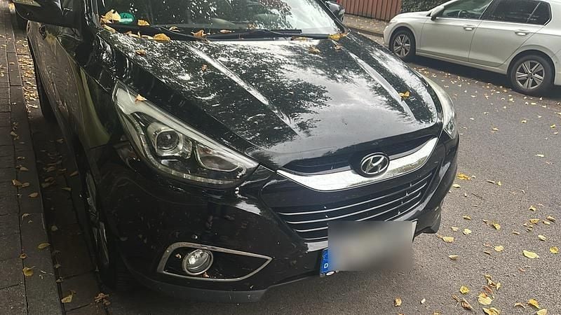 Schwarz Gebraucht 2015 Hyundai ix35 SUV | 6.900 € (Superpreis) - Bild 1/4