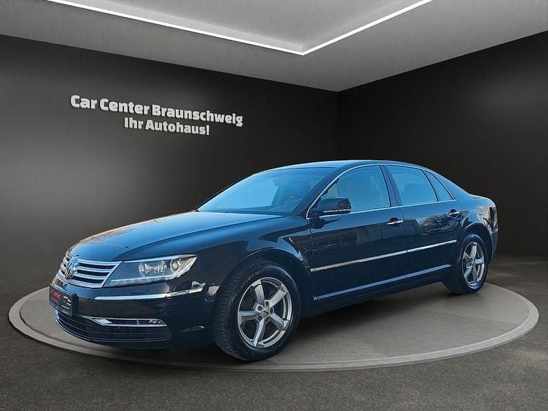 Gebraucht VW Phaeton Exclusive 239 PS (175 kW) 2011 Blau Limousine