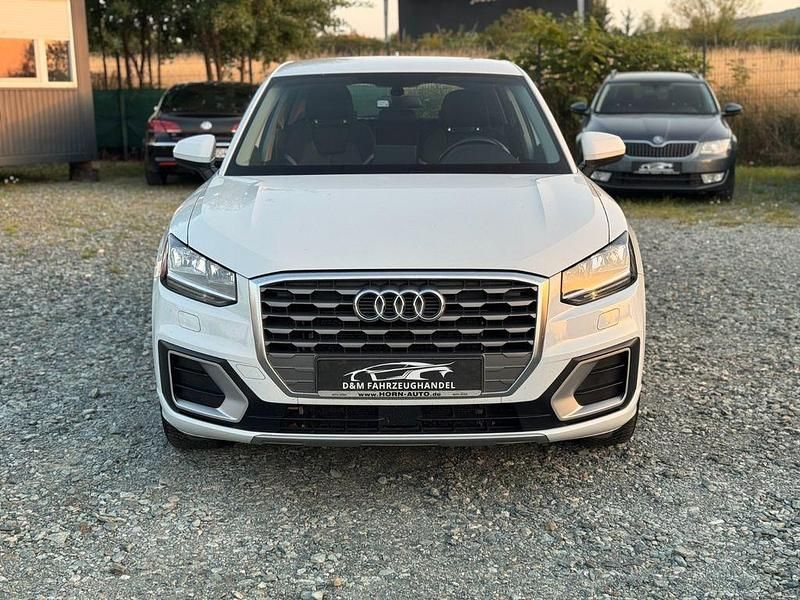 Weiß Gebraucht 2018 Audi Q2 Sport SUV | 16.900 € (Fairer Preis) - Bild 1/4