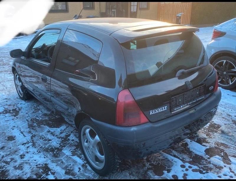 Gebraucht Renault Clio II 58 PS (42 kW) 2000 Schwarz Kleinwagen