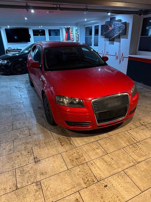 Gebraucht Audi A3 102 PS (75 kW) 2007 Rot Kleinwagen