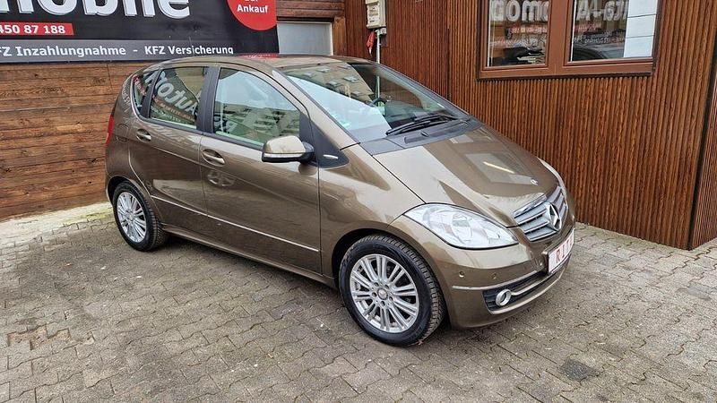 Gebraucht Mercedes A170 Elegance 116 PS (85 kW) 2009 Braun Limousine