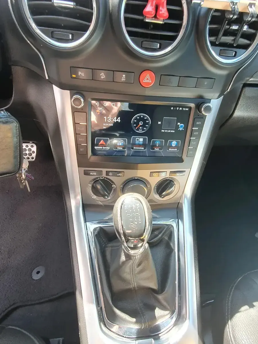 Gebraucht Opel Antara 167 PS (122 kW) 2012 Schwarz SUV