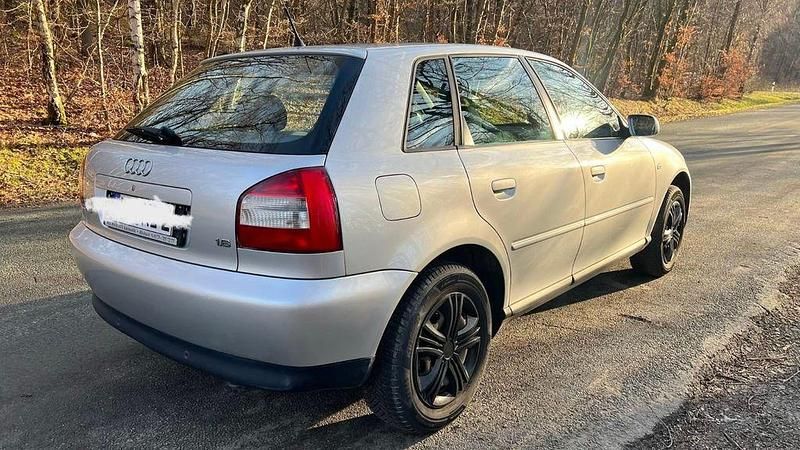 Gebraucht Audi A3 Ambiente 102 PS (75 kW) 2003 Silber Kleinwagen