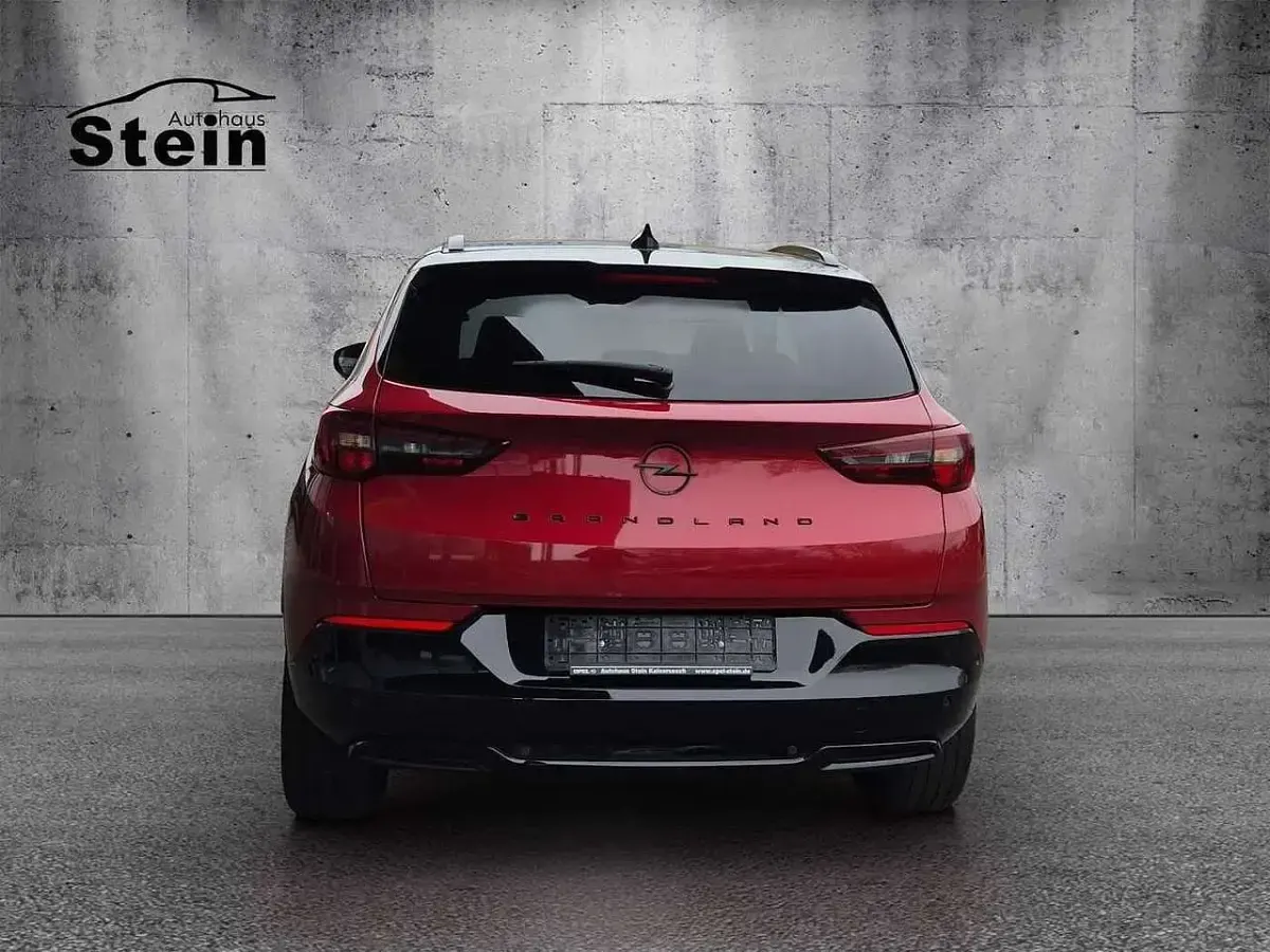 Gebraucht Opel Grandland X 181 PS (133 kW) 2022 Rubin rot SUV