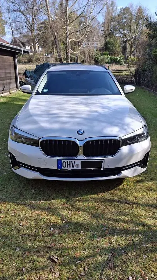 Usata BMW 530 286 CV (210 kW) 2022 Bianco Station wagon