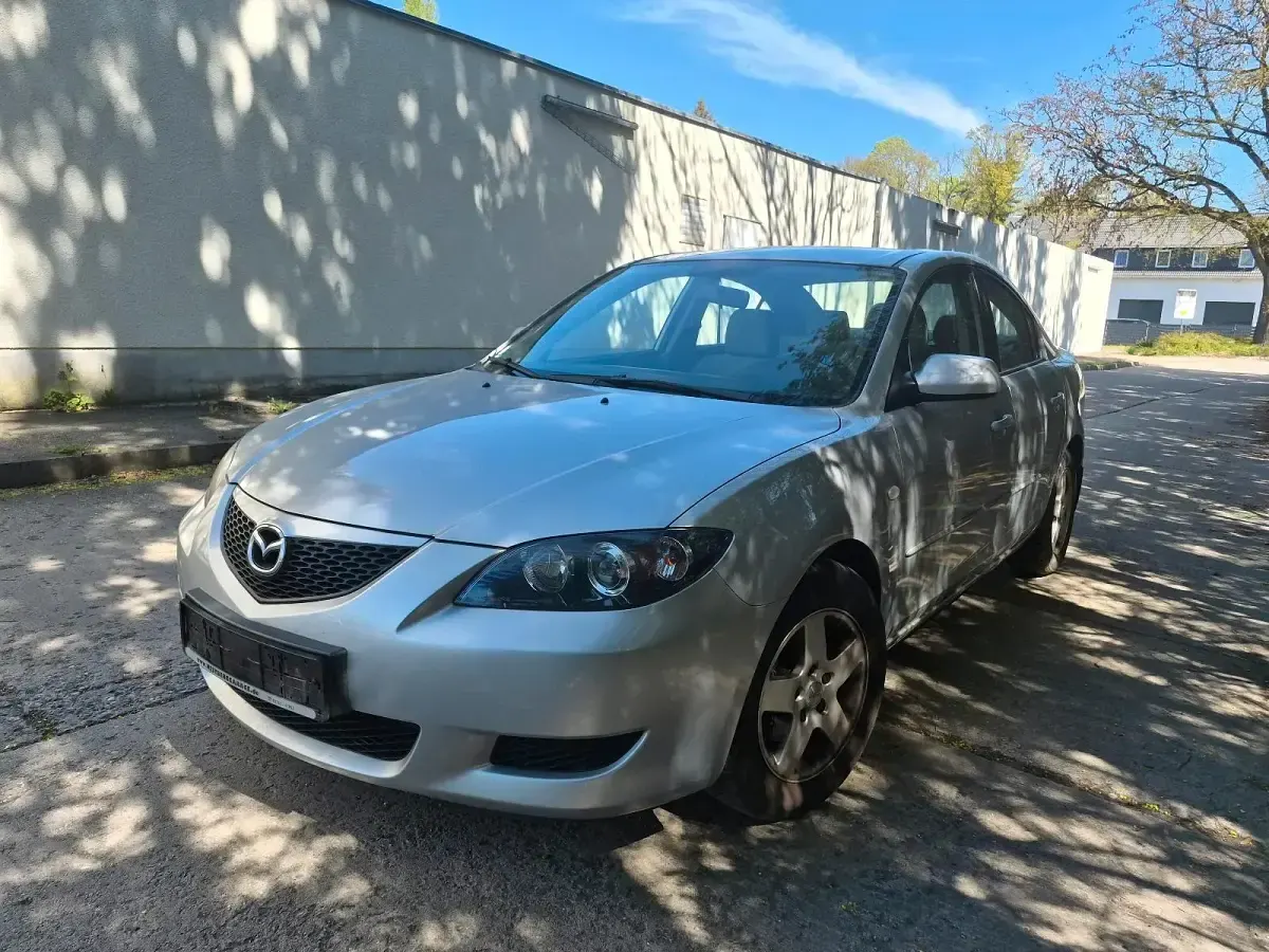 Usata Mazda 3 105 CV (77 kW) 2004 Grigio Berlina