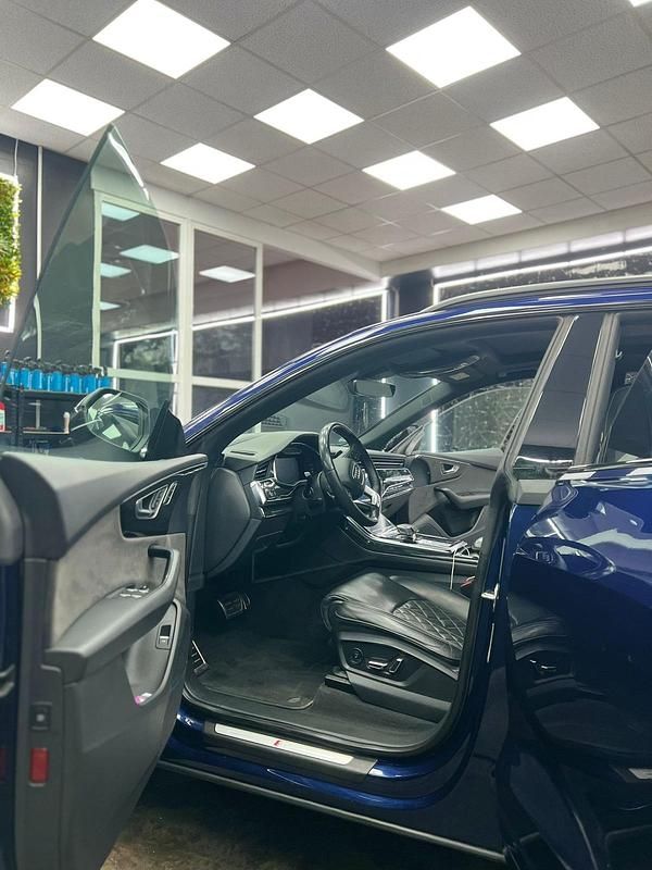 Gebraucht Audi SQ8 435 PS (319 kW) 2019 Blau SUV