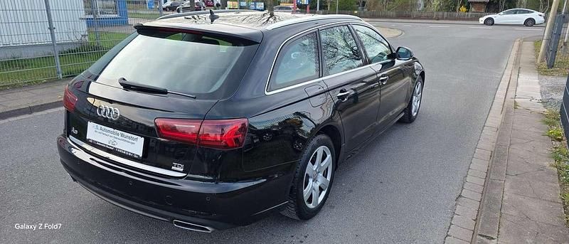 Gebraucht Audi A6 190 PS (139 kW) 2015 Mythosschwarz metallic Kombi