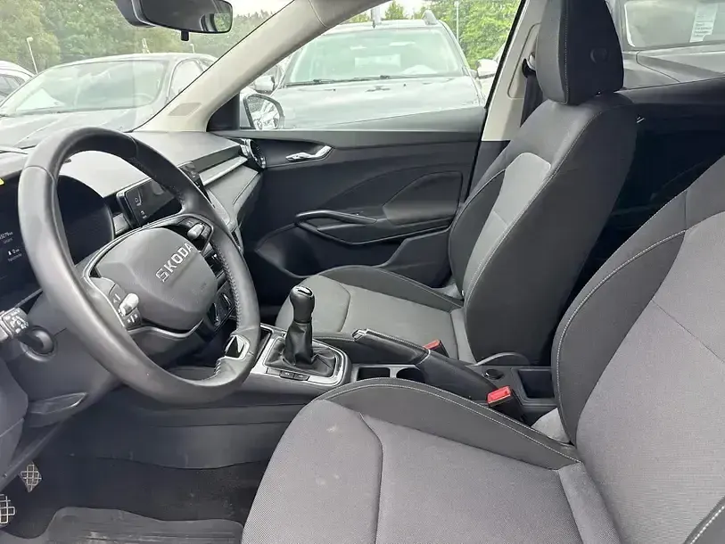 Gebraucht Skoda Fabia Selection 95 PS (69 kW) 2025 Silber Kleinwagen