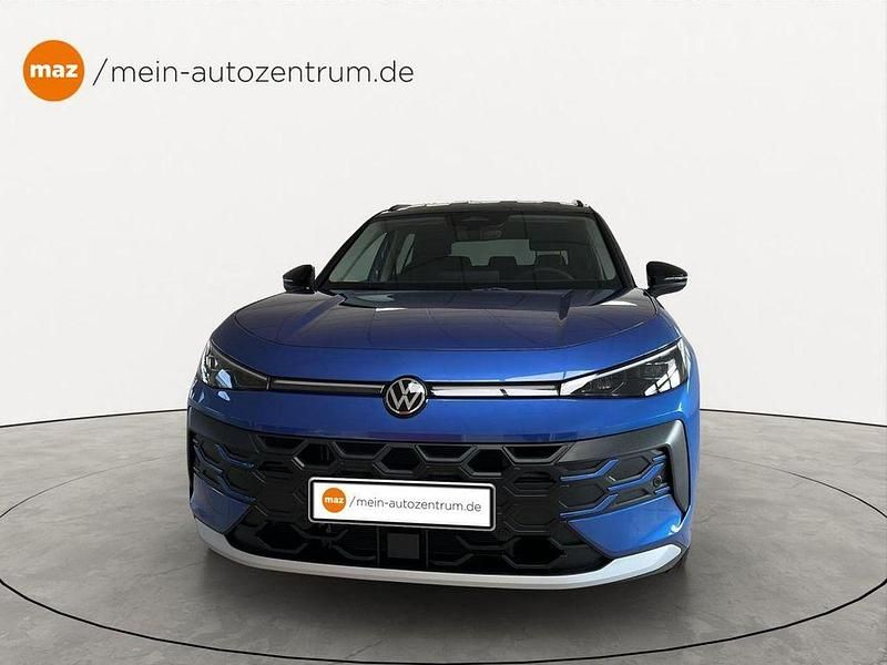 Neu VW T-Roc Life 150 PS (110 kW) 2026 Celestial blue SUV