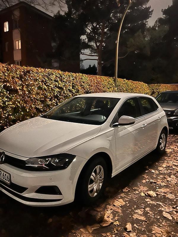 Weiß Gebraucht 2019 VW Polo Limousine | 11.200 € (Superpreis) - Bild 1/4