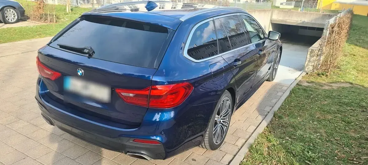 Gebraucht BMW 540 Performance 320 PS (235 kW) 2017 Blau Kombi